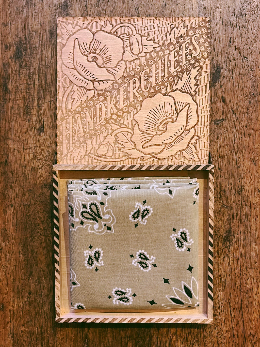 Vintage Paisley Bandana | Sage Green